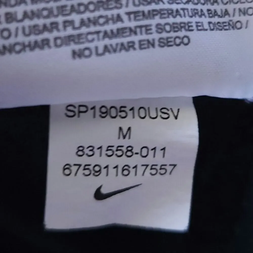 Nike tempo running